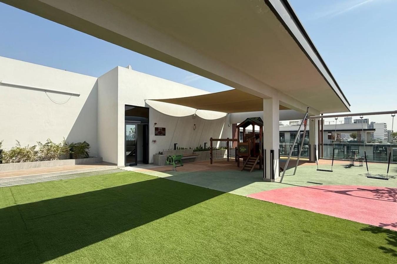 Chic In Jvc And Overlooking Pool Dubai