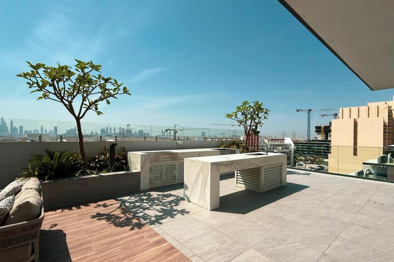 Chic In Jvc And Overlooking Pool * Dubai