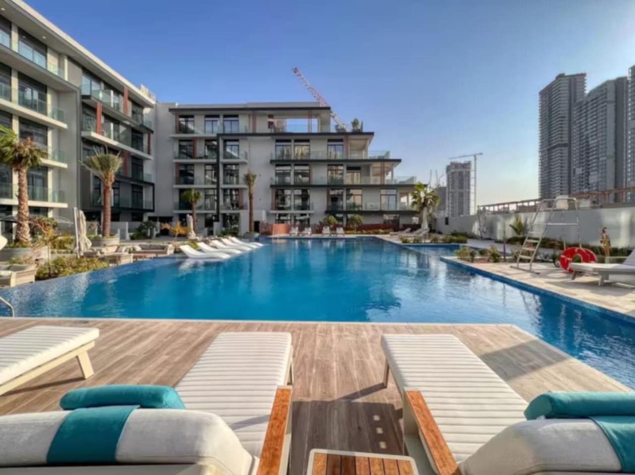 Chic In Jvc And Overlooking Pool * Dubai